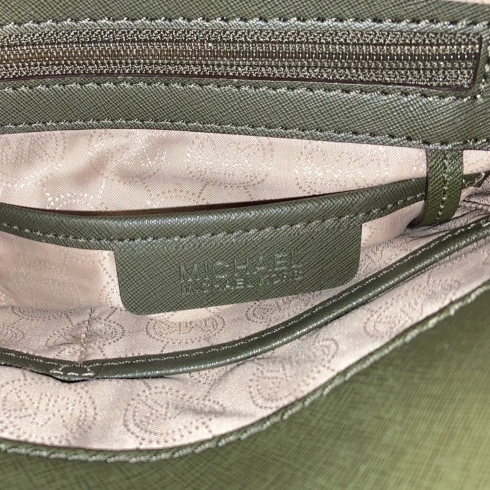 Green Michael Kors Purse - Picture 3 of 5